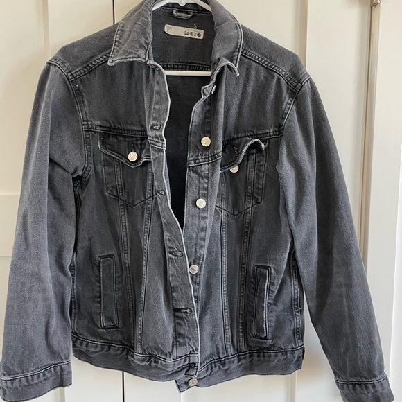Topshop Moto Oversized Denim Jacket - Faded Black - Picture 2 of 4